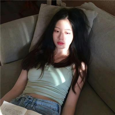 拉莉萨